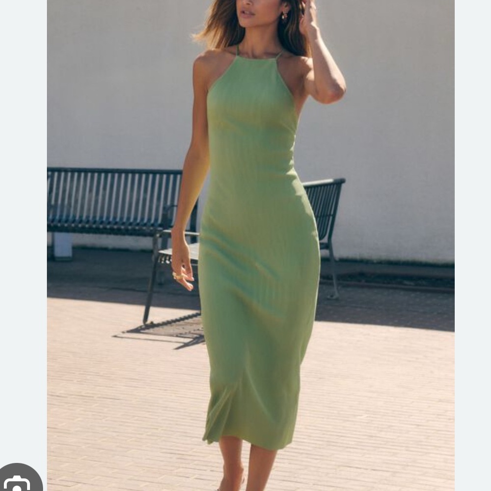 Dynamite Elegant Green Halter Dress
